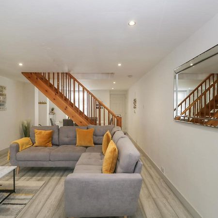 Harbour Retreat Villa Милъм Екстериор снимка