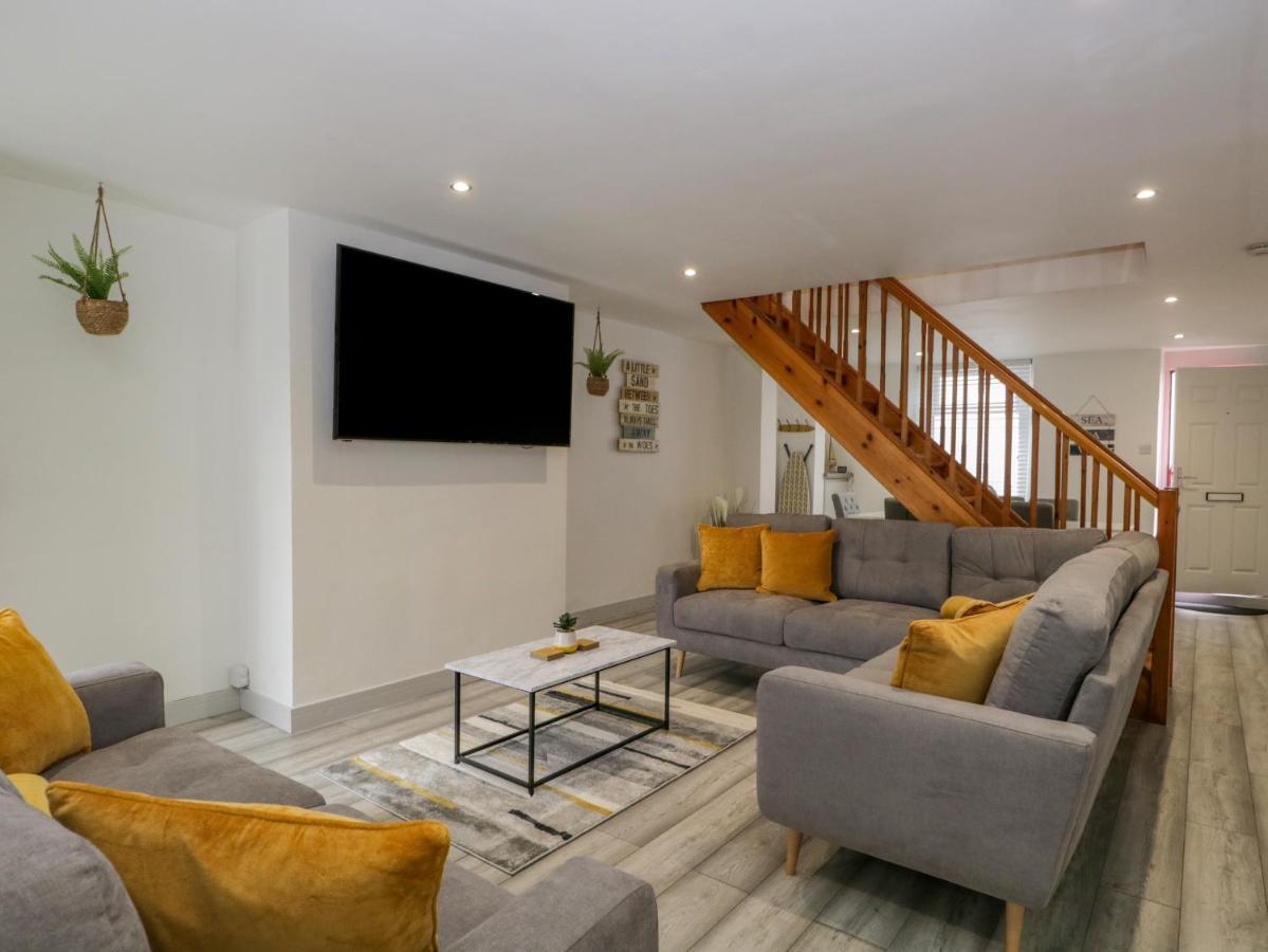 Harbour Retreat Villa Милъм Екстериор снимка