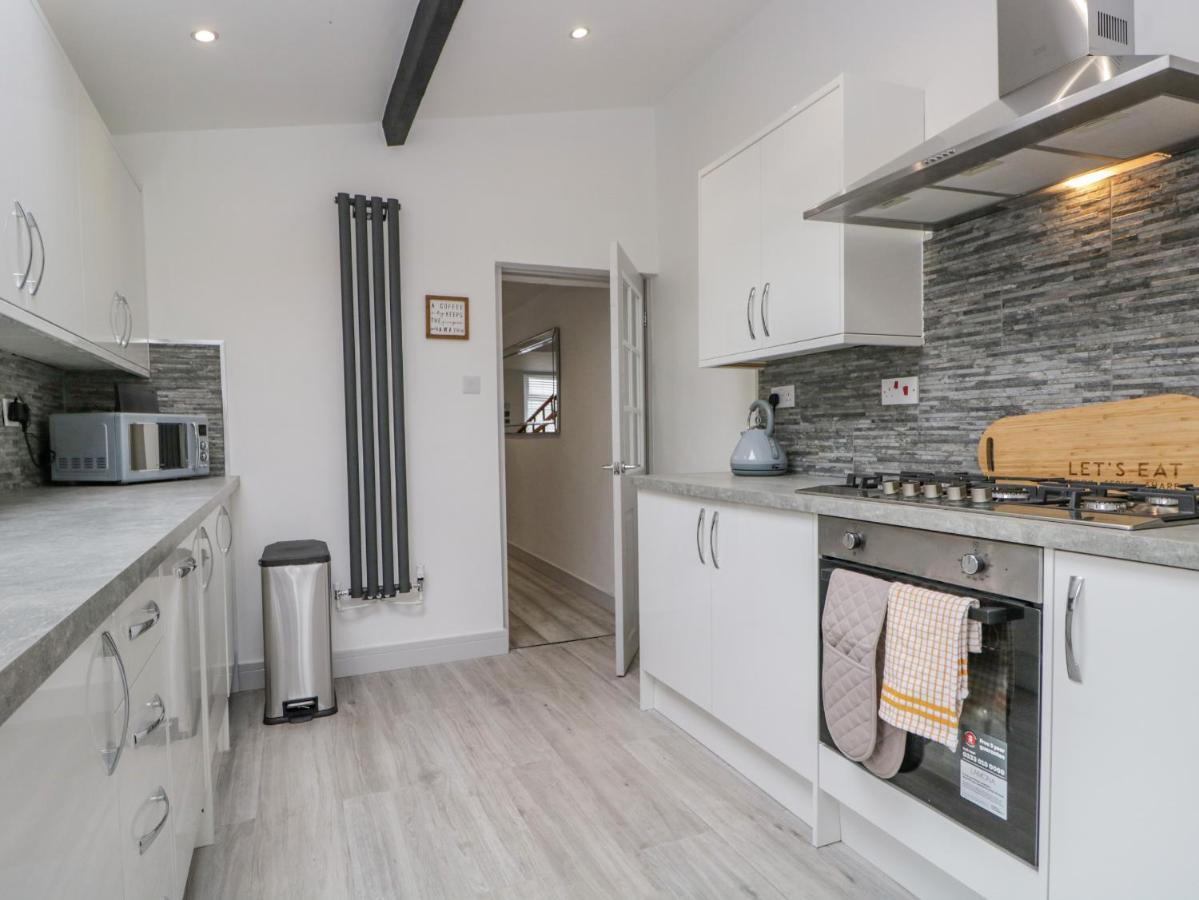 Harbour Retreat Villa Милъм Екстериор снимка
