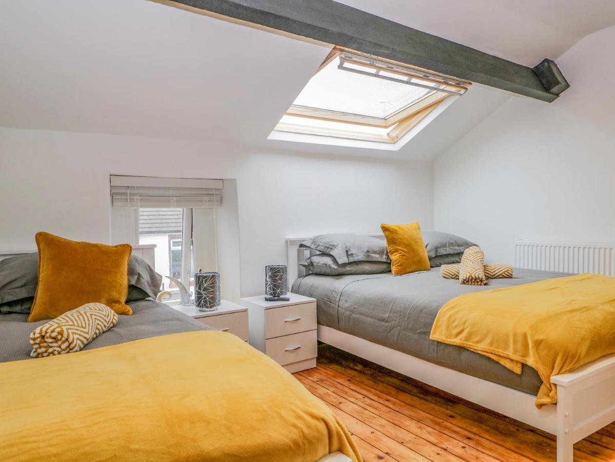 Harbour Retreat Villa Милъм Екстериор снимка
